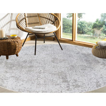 Load image into Gallery viewer, 11&#39;9&quot;x11&#39;9&quot; Hand Knotted Silver Gray Broken Persian Design Wool and Pure Silk Oriental Round Rug FWR380862