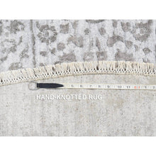 Load image into Gallery viewer, 11&#39;9&quot;x11&#39;9&quot; Hand Knotted Silver Gray Broken Persian Design Wool and Pure Silk Oriental Round Rug FWR380862