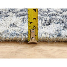 Load image into Gallery viewer, 3&#39;10&quot;x6&#39; Gray Broken Kashan Design Wool With Pure Silk Hand Knotted Oriental Rug FWR380898