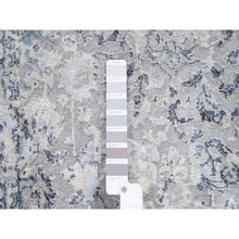 Load image into Gallery viewer, 3&#39;2&quot;x4&#39;10&quot; Wool with Pure Silk Hand Knotted Gray Broken Kashan Design Oriental Rug FWR380982