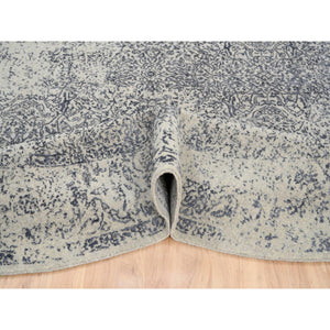 10'x10' Gray Fine Jacquard with Erased Design Wool and Plant Based Silk Hand Loomed Oriental Round Rug FWR381024