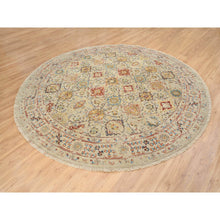 Load image into Gallery viewer, 8&#39;9&quot;x8&#39;9&quot; Beige, THE SUNSET ROSETTES, Wool and Pure Silk, Hand Knotted, Oriental, Round Rug FWR382752