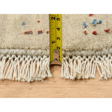 Load image into Gallery viewer, 8&#39;9&quot;x8&#39;9&quot; Beige, THE SUNSET ROSETTES, Wool and Pure Silk, Hand Knotted, Oriental, Round Rug FWR382752