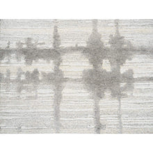 Load image into Gallery viewer, 2&#39;1&quot;x3&#39;1&quot; Ivory Hand Spun Undyed Natural Wool Hand Knotted Modern Design Mat Oriental Rug FWR385428