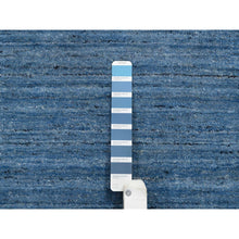 Load image into Gallery viewer, 6&#39;x6&#39; Denim Blue, Soft Wool Hand Loomed, Modern Design, Tone on Tone, Round Oriental Rug FWR387492