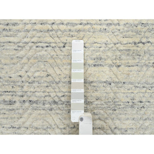 9'10"x9'10" Beige, Natural Wool Hand Loomed, Variegated Textured Modern Design, Round Oriental Rug FWR387630