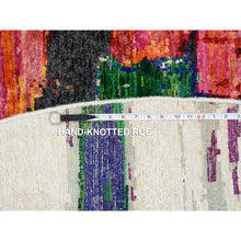Load image into Gallery viewer, 7&#39;10&quot;x7&#39;10&quot; Colorful, Hand Knotted, Modern Abstract Motifs Painter&#39;s Brush Strokes, Wool and Sari Silk, Round Oriental Rug FWR387978