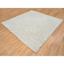 Load image into Gallery viewer, 8&#39;1&quot;x8&#39;1&quot; Light Gray, Modern Design, Hand Spun Undyed Natural Wool, Hand Knotted, Square Oriental Rug FWR388140