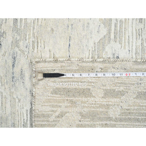 5'1"x7'3" Light Gray, Modern Design, Hand Spun Undyed Natural Wool, Hand Knotted, Oriental Rug FWR388194
