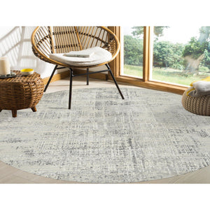 7'10"x7'10" Light Gray, Hand Spun Undyed Natural Wool, Hand Knotted, Modern Design, Round Oriental Rug FWR388200