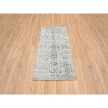 Load image into Gallery viewer, 2&#39;6&quot;x6&#39; Light Gray, Modern Design, Hand Spun Undyed Natural Wool, Hand Knotted, Runner Oriental Rug FWR388242