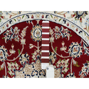 4'x4' Cherry Red, Pure Wool Hand Knotted, Nain with Center Medallion Flower Design 250 KPSI, Round Oriental Rug FWR388512