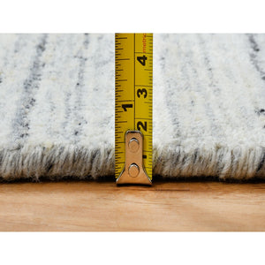 5'x7' Ivory, Hand Loomed Plain Modern Striae Design, Soft Pile Extra Soft Wool, Oriental Rug FWR388674