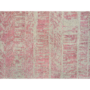 2'6"x8' Rose Pink, All Over Design Wool and Art Silk, Jacquard Hand Loomed, Runner Oriental Rug FWR388866