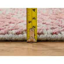 Load image into Gallery viewer, 2&#39;6&quot;x8&#39; Rose Pink, All Over Design Wool and Art Silk, Jacquard Hand Loomed, Runner Oriental Rug FWR388866