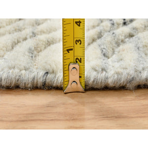 6'x6' Beige, Soft Wool Hand Loomed, Variegated Textured Modern Design, Round Oriental Rug FWR389028