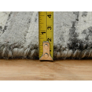 13'10"x13'10" Light Gray, Modern Design, Hand Knotted, Hand Spun Undyed Natural Wool, Round Oriental Rug FWR391014
