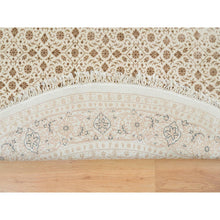 Load image into Gallery viewer, 6&#39;3&quot;x6&#39;3&quot; Ivory, Densely Woven Organic Wool, Hand Knotted Herati with All Over Fish Mahi Design, 250 KPSI, Round Oriental Rug FWR392406