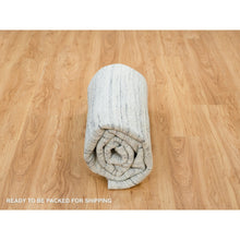 Load image into Gallery viewer, 8&#39;x8&#39; Ivory, Plain Modern Striae Design Soft Pile, Organic Wool Hand Loomed, Round Oriental Rug FWR392592