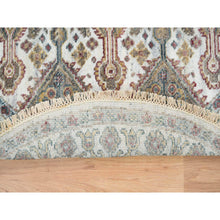 Load image into Gallery viewer, 5&#39;x5&#39; Ivory, Pure Wool Hand Knotted, Shiraz Reimagined, Thick and Lush, Unique Flower Rosettes Border Design, Round Sustainable Oriental Rug FWR393696