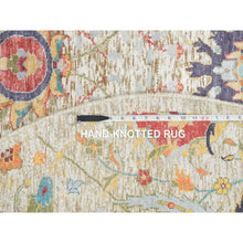 Load image into Gallery viewer, 5&#39;2&quot;x5&#39;2&quot; Tan, Hand Knotted, Dense Weave, Sickle Leaf Design, Soft and Lush, Silk With Textured Wool, Round Oriental RugSh65695 FWR394170