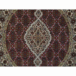 3'4"x3'4" Mahogany Red with Porcelain Ivory, Tabriz Mahi with Fish Medallion Design, Hand Knotted, 175 KPSI, Pure Wool, Round Oriental Rug FWR394710
