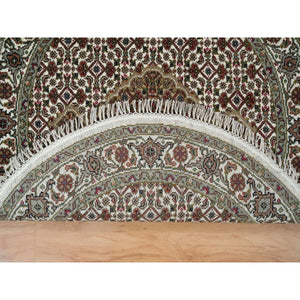 3'4"x3'4" Porcelain White with Beaver Brown, Hand Knotted, 175 KPSI, Organic Wool, Tabriz Mahi with Fish Medallion Design, Round Oriental Rug FWR394728