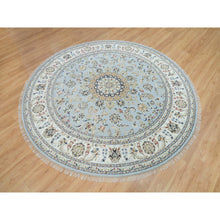 Load image into Gallery viewer, 7&#39;10&quot;x7&#39;10&quot; Beau Blue, Organic Wool, Hand Knotted, Nain with Center Medallion Flower Design, 250 KPSI, Round Oriental Rug FWR395988
