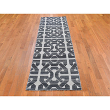 Load image into Gallery viewer, 2&#39;7&quot;x10&#39; Geometric Pattern Flat Weave Pure Wool Reversible Kilim Runner Gray Hand Woven Oriental Rug FWR396588