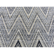 Load image into Gallery viewer, 9&#39;x9&#39; Gray-Blue Chevron Design Textured Wool and Pure Silk Hand Knotted Round Oriental Rug FWR400170
