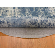Load image into Gallery viewer, 6&#39;2&quot;x6&#39;2&quot; Round Abstract Design Wool and Pure Silk Blue Hand Knotted Denser Weave Oriental Rug FWR400302