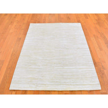 Load image into Gallery viewer, Ivory Oriental Rug, Carpets, Handmade, Montana USA.