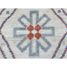 Load image into Gallery viewer, Hand Oriental Rug, Carpets, Handmade, Montana USA.