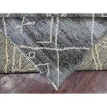 Load image into Gallery viewer, 12&#39;4&quot;x15&#39;1&quot; Gray Moroccan Berber with Criss Cross Pattern Extremely Durable Hand Knotted Oriental Oversized Rug FWR420996