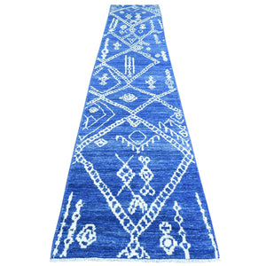 2'8"x15'4" Denim Blue, Soft Organic Wool Hand Knotted, Boujaad Moroccan Berber Design with Geometric Triangular Design, Natural Dyes, Runner Oriental Rug FWR436704