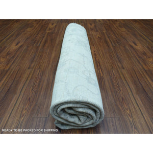 7'10"x7'10" Ivory, White Wash Peshawar Natural Dyes, Soft and Shiny Wool Hand Knotted, Round Oriental Rug FWR437286