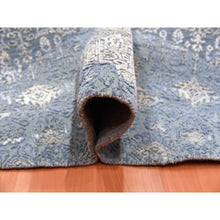 Load image into Gallery viewer, 10&#39;1&quot;x10&#39;1&quot; Blue Wool and Pure Silk Jewellery Design Hand Knotted Oriental Round Rug FWR450534