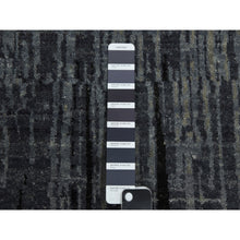Load image into Gallery viewer, 8&#39;x8&#39;4&quot; Gray and Black Densely Woven Hand Knotted Modern Ombre Design Pure Wool Square Oriental Rug FWR450858