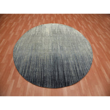 Load image into Gallery viewer, 7&#39;x7&#39;2&quot; Gray and Black Densely Woven Hand Knotted Modern Ombre Design Pure Wool Round Oriental Rug FWR450882