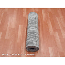 Load image into Gallery viewer, 2&#39;6&quot;x8&#39; Gray and Black, Pure Wool Hand Knotted, Modern Ombre Design Densely Woven, Runner Oriental Rug FWR450948