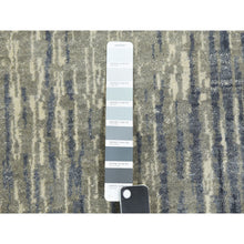 Load image into Gallery viewer, 10&#39;x10&#39; Gray and Black, Modern Ombre Design Densely Woven, Organic Wool Hand Knotted, Round Oriental Rug FWR451506