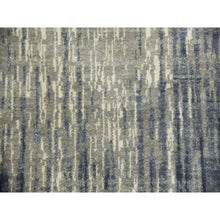 Load image into Gallery viewer, 10&#39;x10&#39; Gray and Black, Modern Ombre Design Densely Woven, Organic Wool Hand Knotted, Round Oriental Rug FWR451506