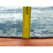 Load image into Gallery viewer, 7&#39;1&quot;x7&#39;1&quot; Oceanic Blue, Pure Silk and Wool Hand Knotted, Abstract Design Hi-Low Pile, Round Oriental Rug FWR451764