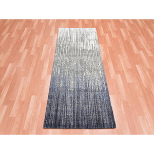 2'6"x6'4" Gainsboro Gray, Modern Ombre Design, Densely Woven, Hand Knotted, Extra Soft Wool, Runner Oriental Rug FWR451842