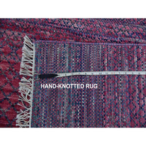 8'1"x10'2" Rose Pink, Thick and Plush Pure Wool Hand Knotted, Modern Chiaroscuro Collection, Oriental Rug FWR475188