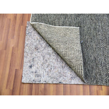 Load image into Gallery viewer, 5&#39;2&quot;x7&#39; Medium Gray, Natural Undyed Wool, Hand Knotted, Modern Grass Design, Oriental Rug FWR476868