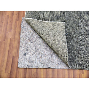 5'2"x7' Medium Gray, Natural Undyed Wool, Hand Knotted, Modern Grass Design, Oriental Rug FWR476868