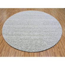 Load image into Gallery viewer, 9&#39;5&quot;x9&#39;6&quot; Goose Gray, Tone on Tone, Undyed 100% Wool, Hand Knotted Modern Grass Design, Round Oriental Rug FWR477066