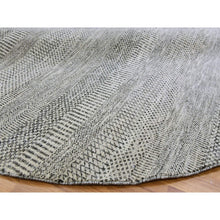 Load image into Gallery viewer, 8&#39;x8&#39; Bright Gray, Hand Knotted, Tone on Tone, Grass Design, Round Pure Undyed Wool Oriental Rug FWR477384