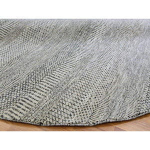 8'x8' Bright Gray, Hand Knotted, Tone on Tone, Grass Design, Round Pure Undyed Wool Oriental Rug FWR477384